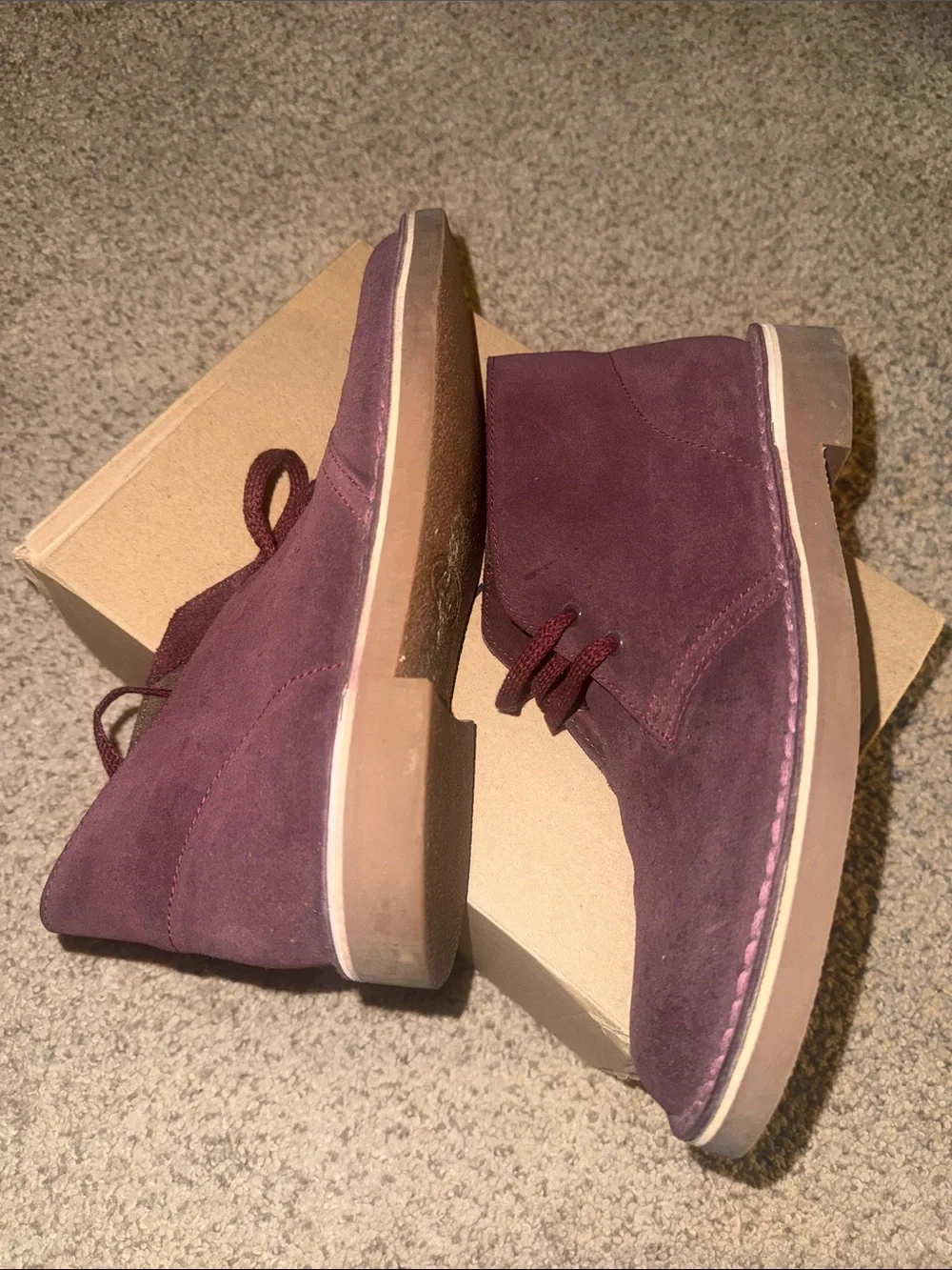 Clarks Plum Suede Desert Chukka Boots Size 7